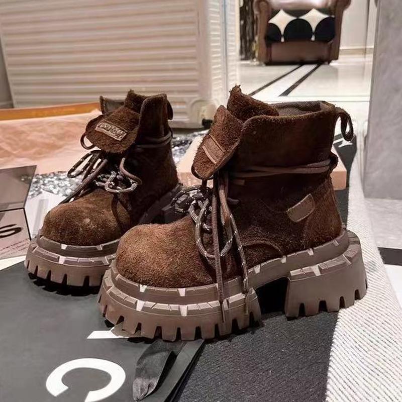 Módní kotníkové boty pro ženy Designové ploché boty Platformy Módní zimní šaty Dámské boty 2025 Nové semišové Pohodlné Chelsea Botas De Mujer