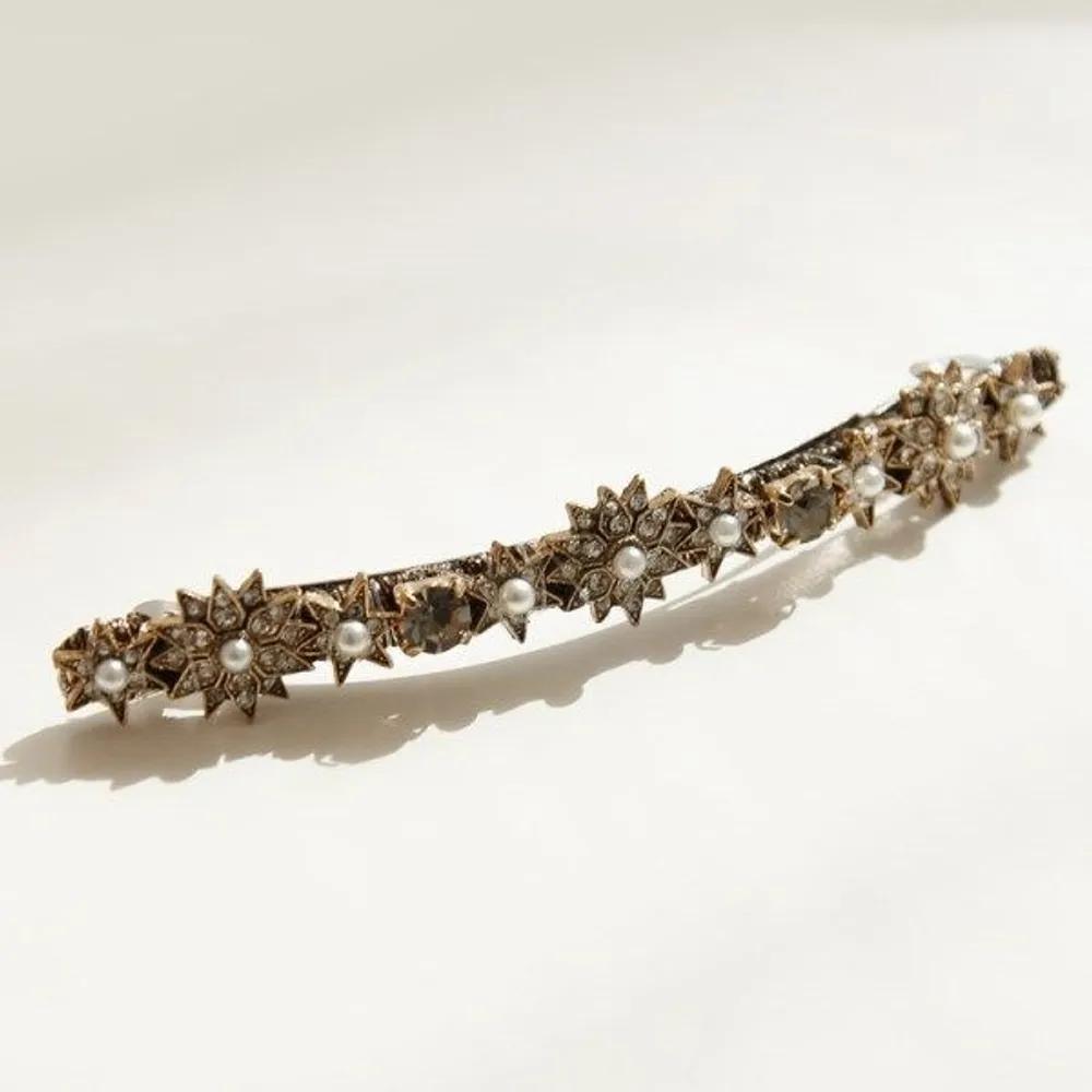 J Lauren Antique Star Flower Cubic Automatic Hairpin H01059