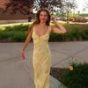 Vestido de Tirantes Floral Dulce sin Mangas Amarillo Claro Brillante con Cordones Volantes Largo Elegante Escote Bajo para Fiesta Vestidos Bodycon para Dama