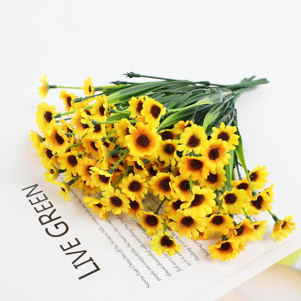 Artificial Greenery Bouquets for Home, Hotel, Wedding, and Decoration