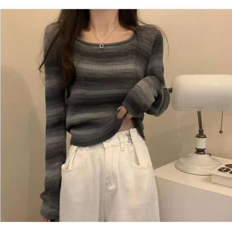 Square-neck Striped Long-sleeved Knitted Base Layer, A New Slimming and Form-fitting Short Top for Women In Autumn and Winter
