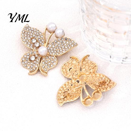 Rhinestone Brooch Pin Women Butterfly Pin, Shape Lapel with Fashion Jewelry Faux Pearls Rhinestones, Accessory for Dresses Coats Jackets Decorative