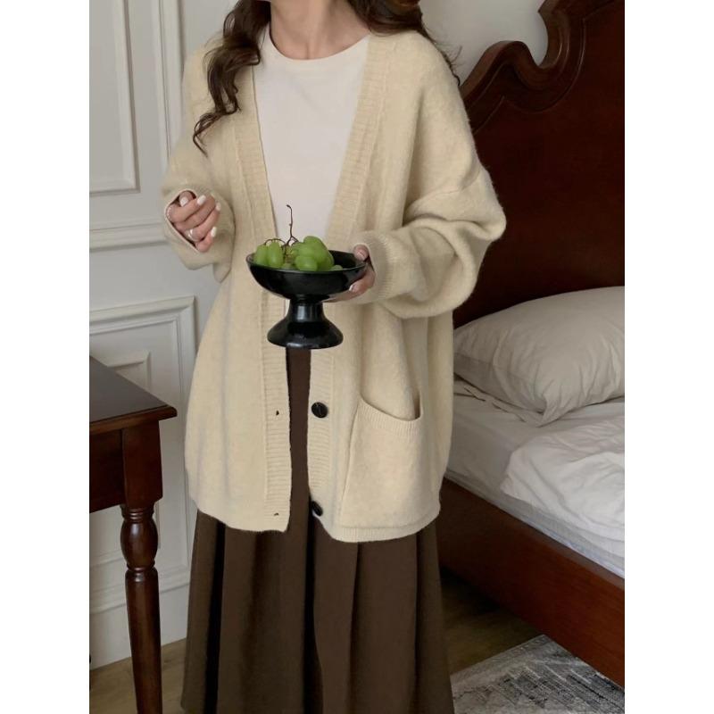 Simple and versatile sweater jacket top women's autumn and winter new loose large size fashion soft waxy knitted cardigan