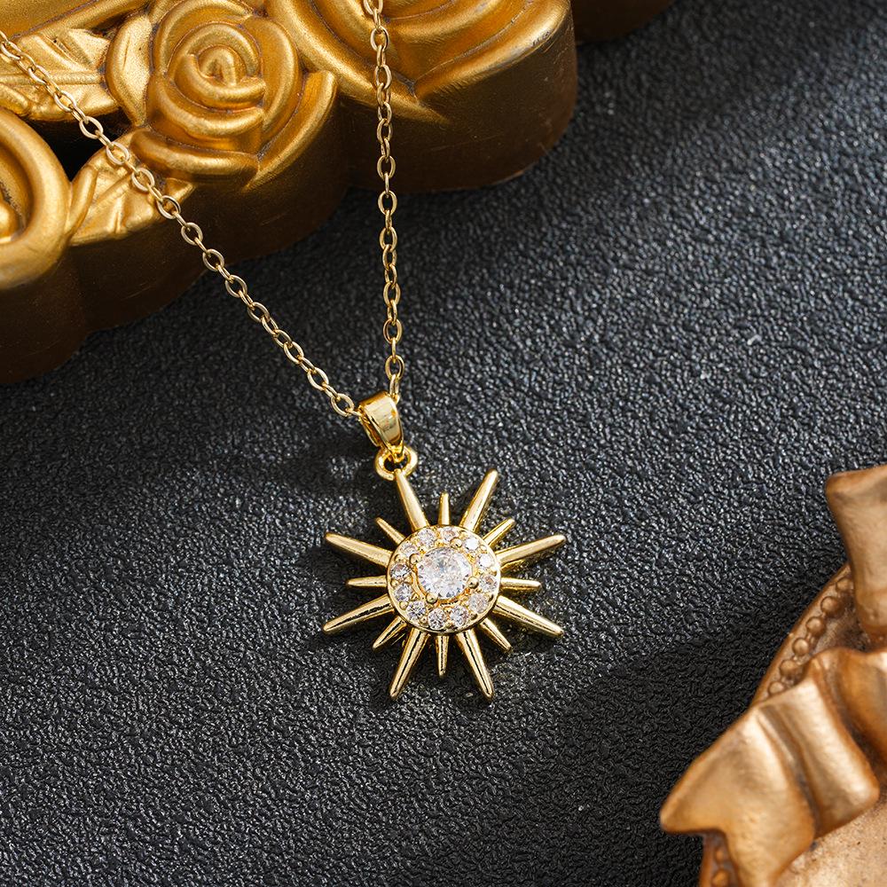 Korean Elegant Sun Pendant Zirconia Clavicle Necklace