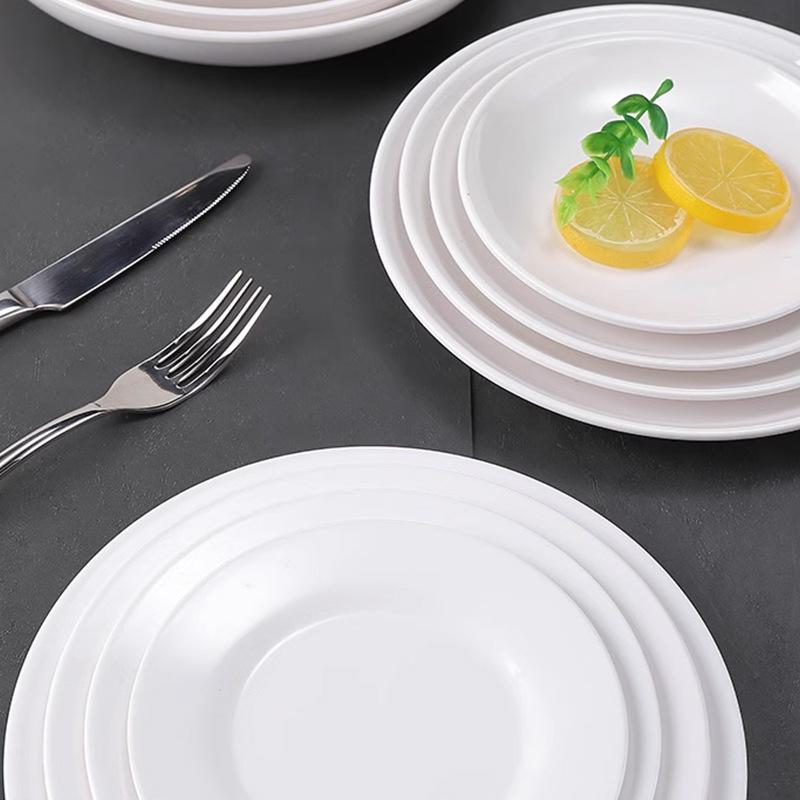 A5 Round Commercial Plastic Buffet and Fast Food Plate for Rice or Soup
