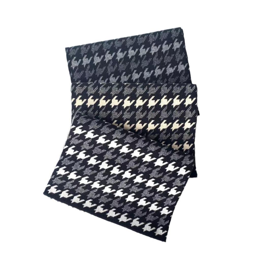 Men's High-End Classic Cashmere Jacquard Neck Warmer Scarf