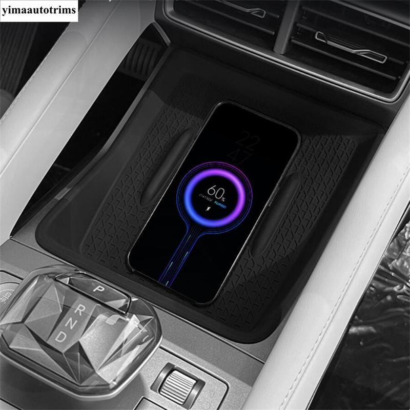 Car Phone Wireless Fast Charging Charger Non-slip Pad Silica Gel Interior Accessories Fit For BYD Yuan Pro Yuan UP EV 2024 2025