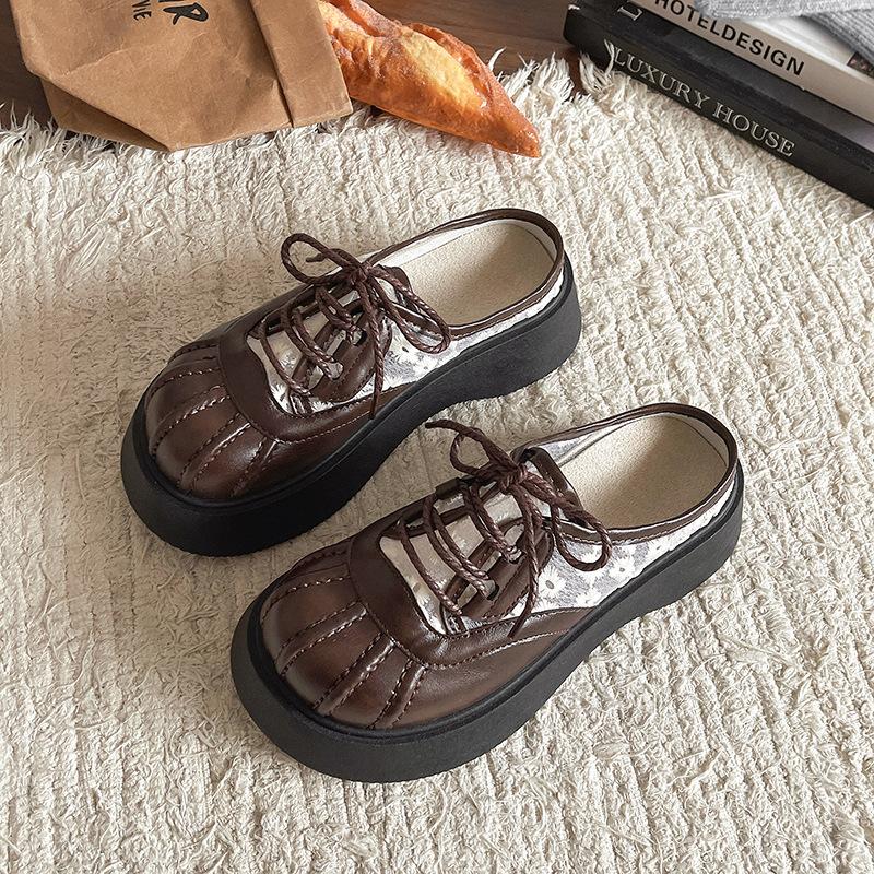 

Student shell head pedal bag head half slippers women s 2025 spring and summer new outer wear thick bottom heightening casual sandals 40