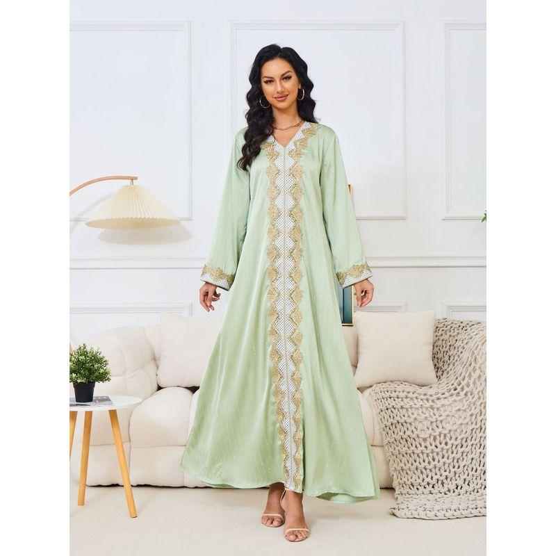 Middle East Robe Elegant New Women clothes Hot Drilling Long sleeve V-neck Big Hemline Lace Gold Thread Dress Insdresses