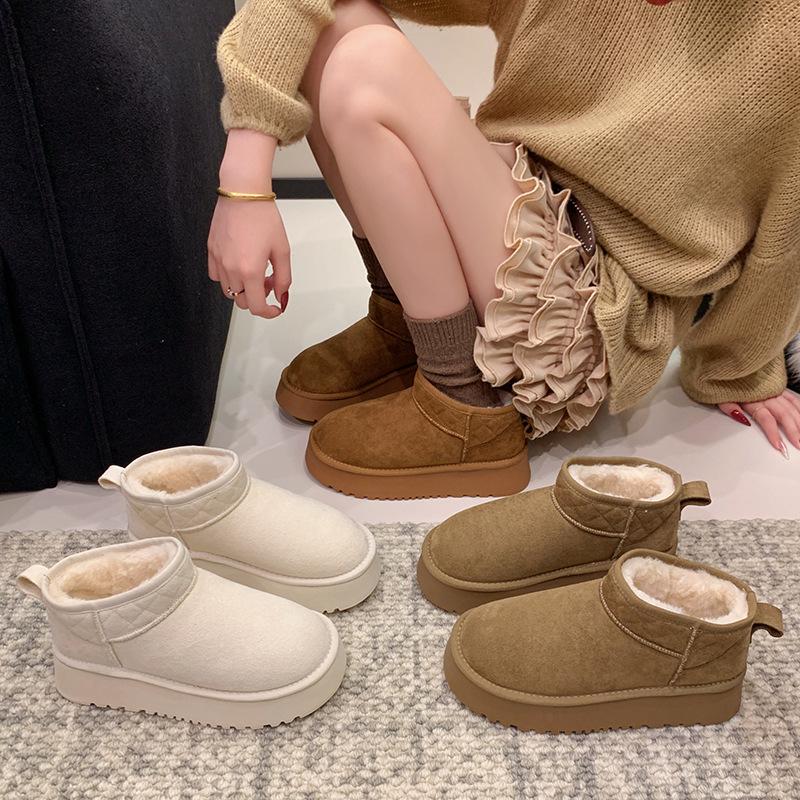 Muffin fashion platform snow boots women's 2025 winter new short tube heightening cotton shoes velvet bread shoes