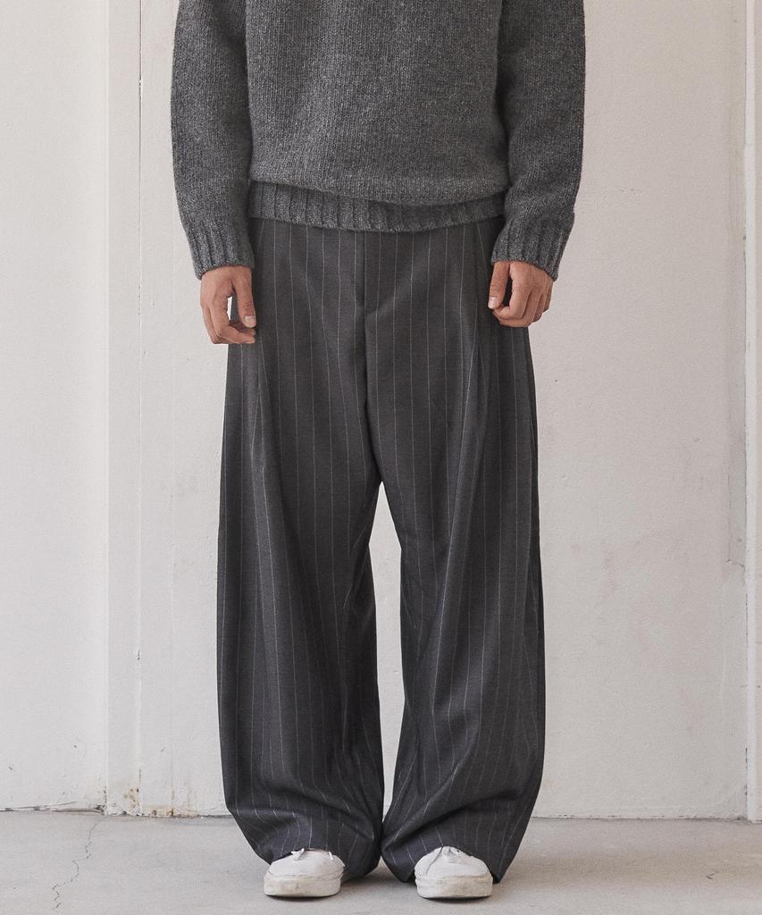 Leondi Draped Pinstripe Trousers - Charcoal