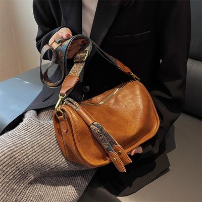 Explosive Shoulder Bag Dumpling Women's Popular Bag Female New Fashion Broadband Pillow Bag