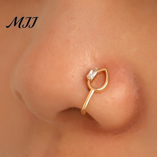 Star Shape Nose Ring 5 Pcs Hoops for Women Geometry Heart Rhinestone U Shaped Gold Plated Faux Piercing Jewelry