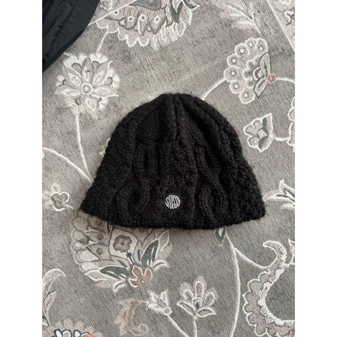 Used STUSSY cable knit beanie black