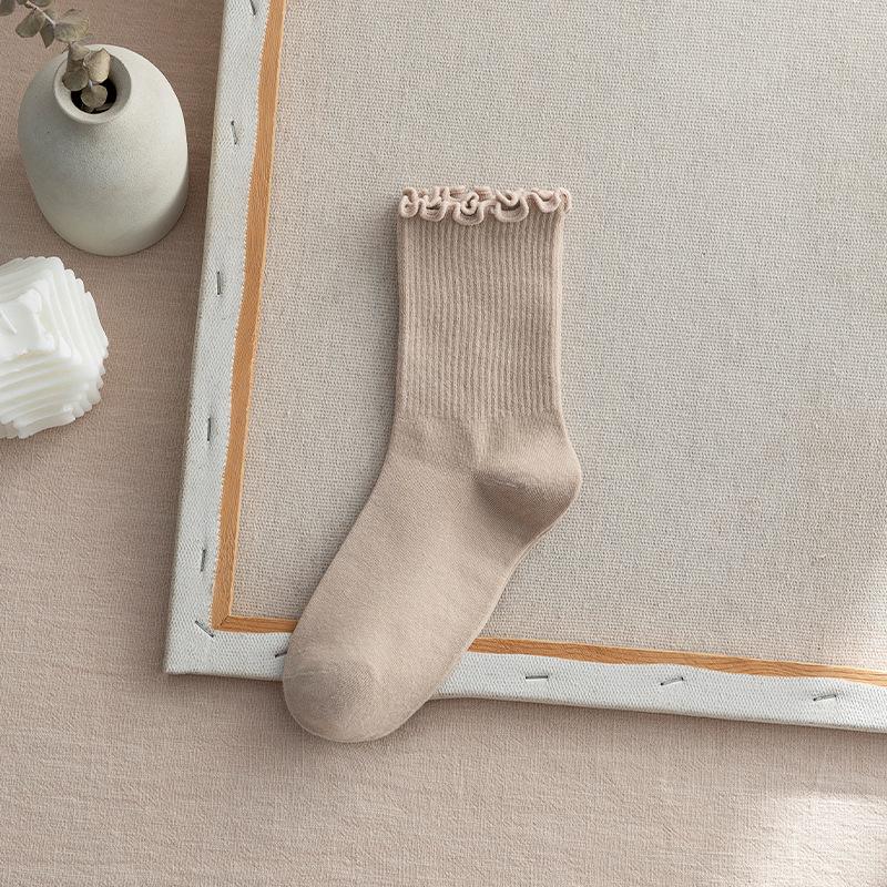 6 Pairs Ruffled Middle Tube Socks Women's Breathable Solid Color Set Black White Coffee Beige Loose Pile Socks Sweat-Absorbing