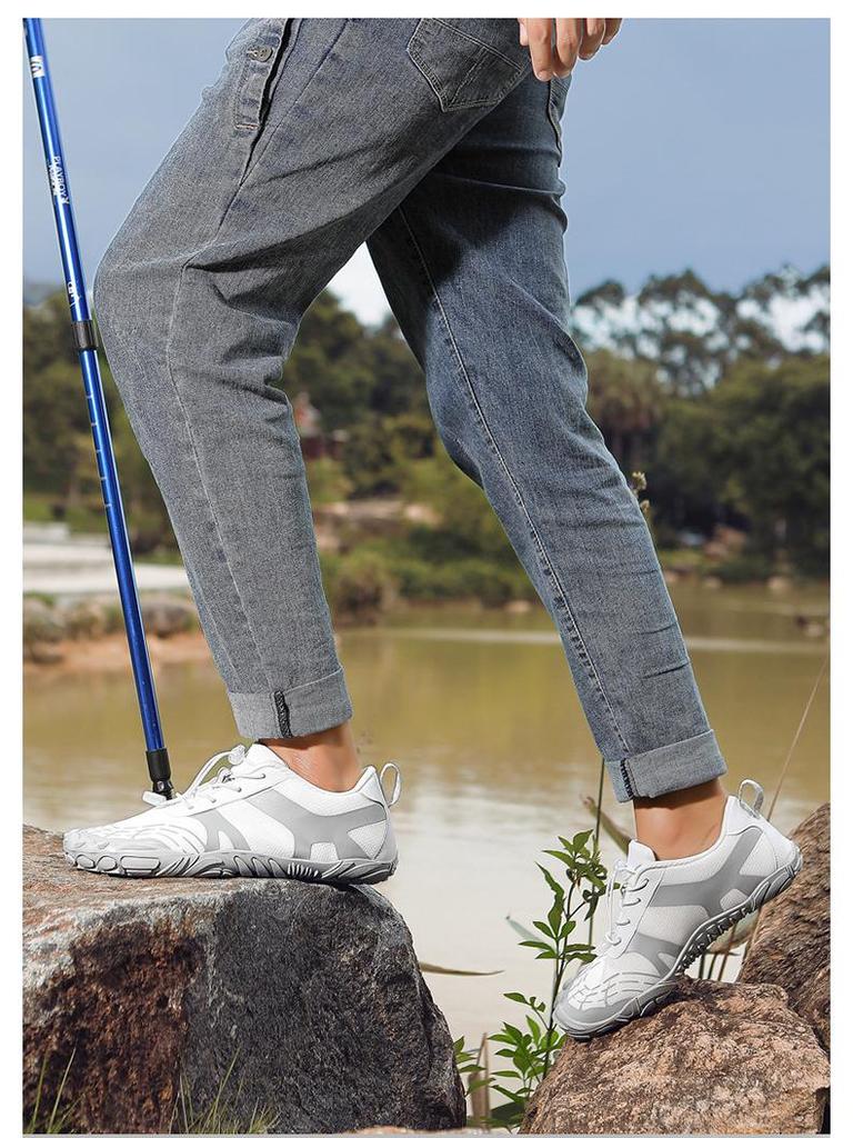 Men's Breathable Five-Finger Hiking Shoes: Thickened Off-Road Climbing and Wading Stream Shoes for Cross-Border Outdoor Adventures.