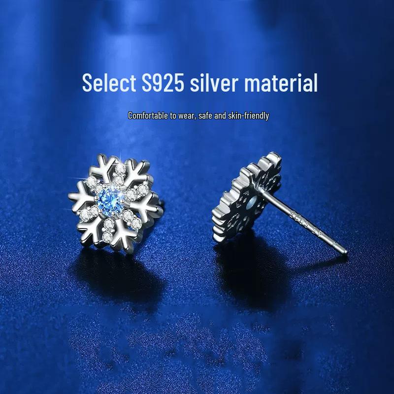 Sterling Silver Snowflake Stud Earrings - Festive Winter Gift for Women 2022 Trend