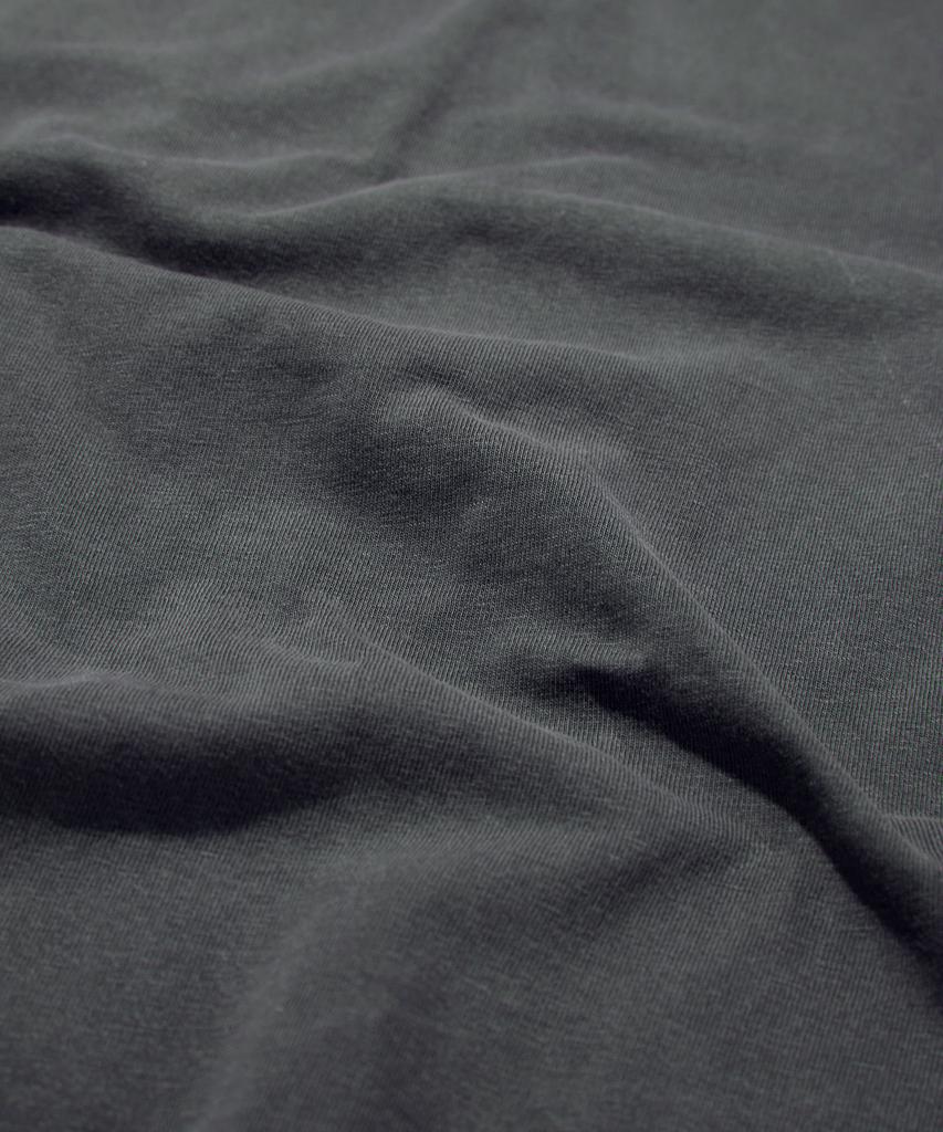 Seuweideu Contour Tee [Pigment Black]