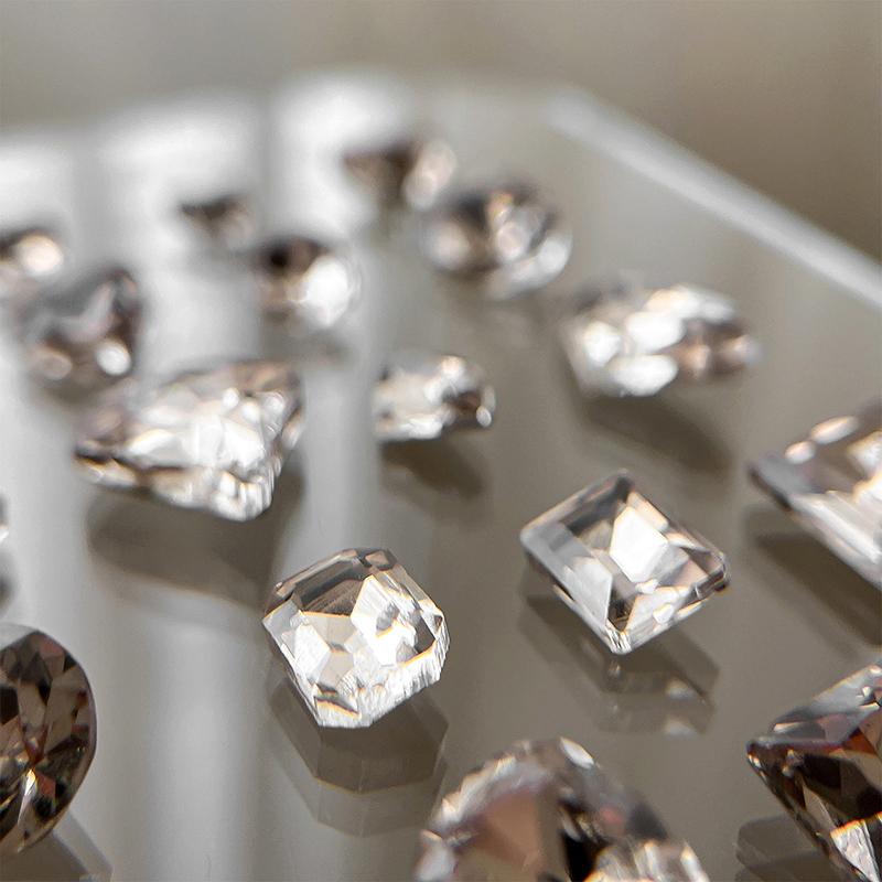 5Pcs Luxury Crystal Diamonds Pile Drills Nail Art Rhinestone 3D Diy Stacked Drill Jewelry Charms Manicure Decoration Accessorie