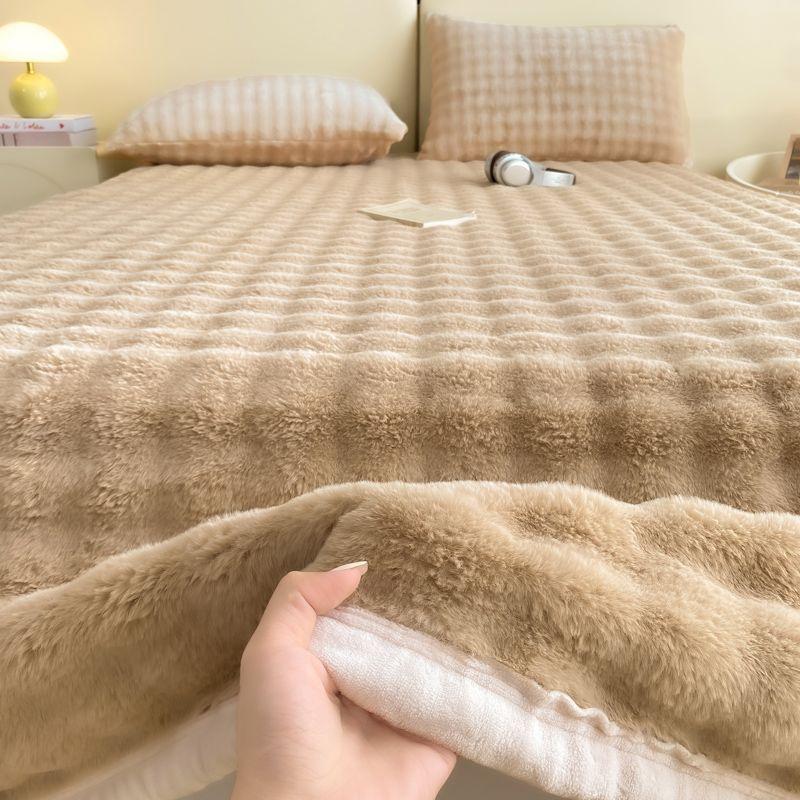 

Зимний пузырьковый бархат молочный бархат с бархатным одеялом цельный утолщенный плюшевый матрас 201x232cm-1.5m