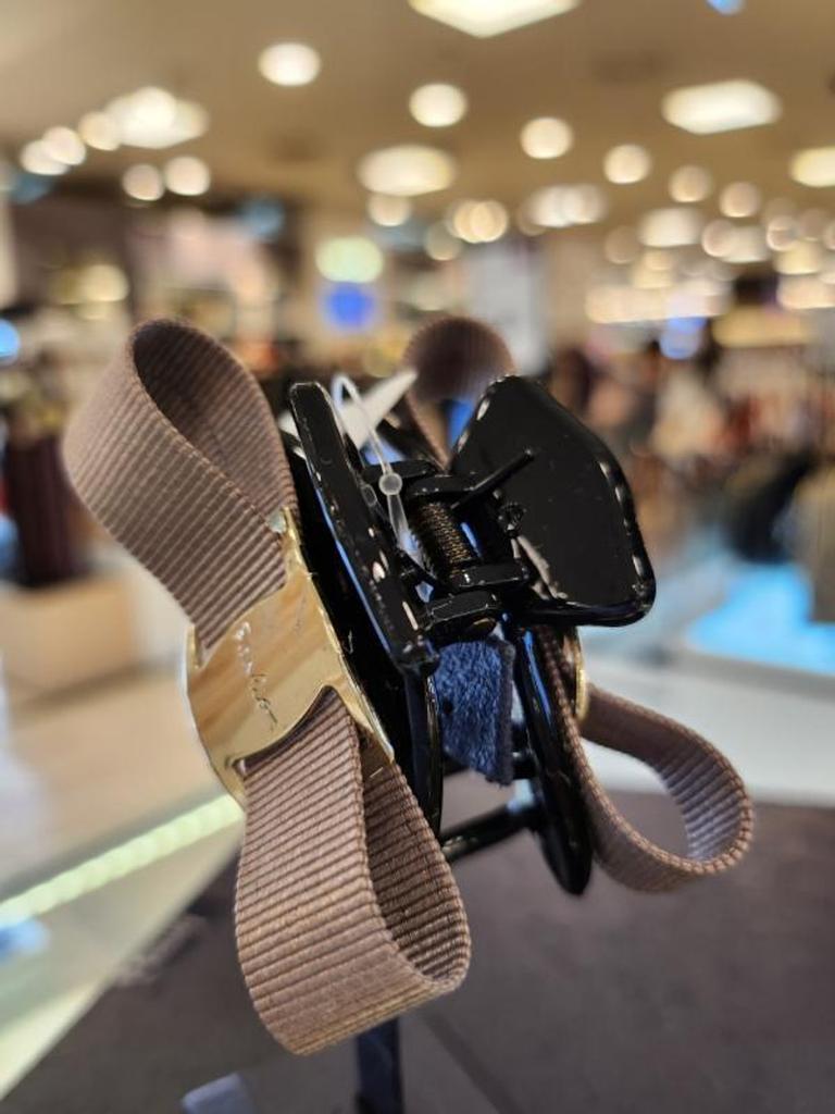 Atria Buckle Ribbon Clip SSGHPFR0005PKF