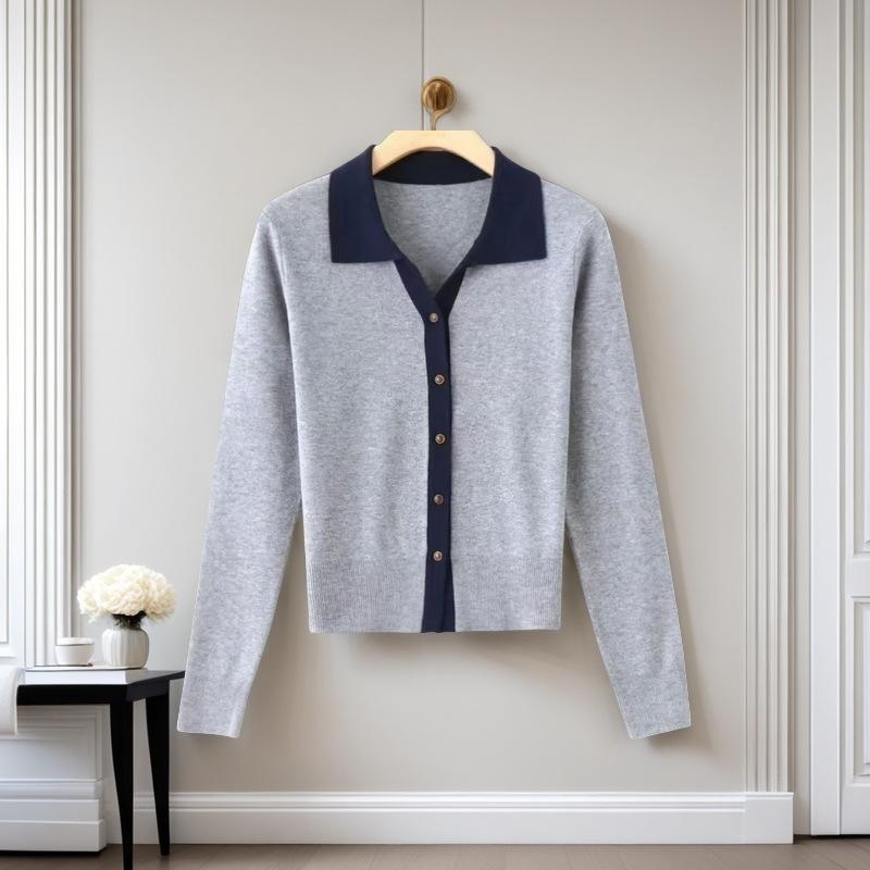 Winter new unique chic beautiful top sweater women's niche high-end blue knitted cardigan
