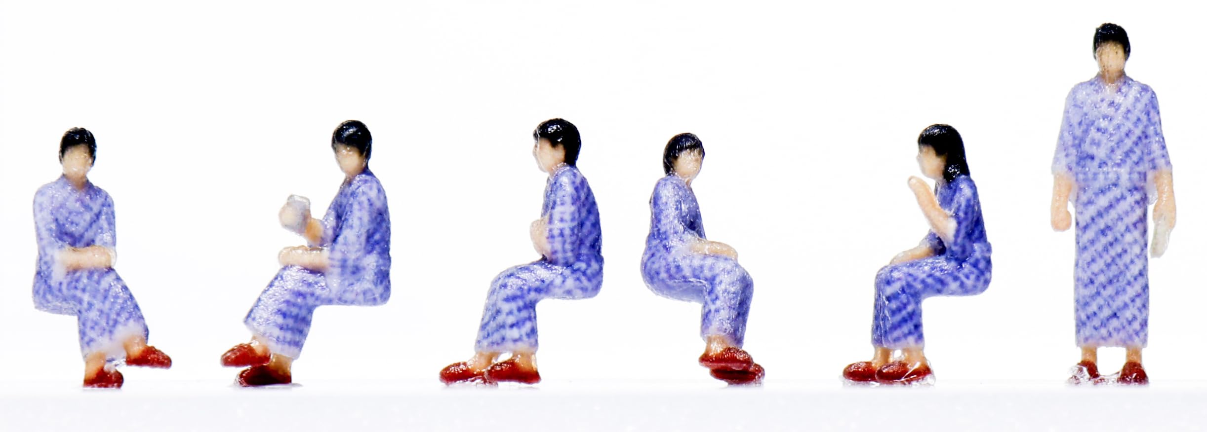 

KATO N Gauge Sleeper Train Passenger Relaxing in Yukata Diorama Supplies 1 24-1201