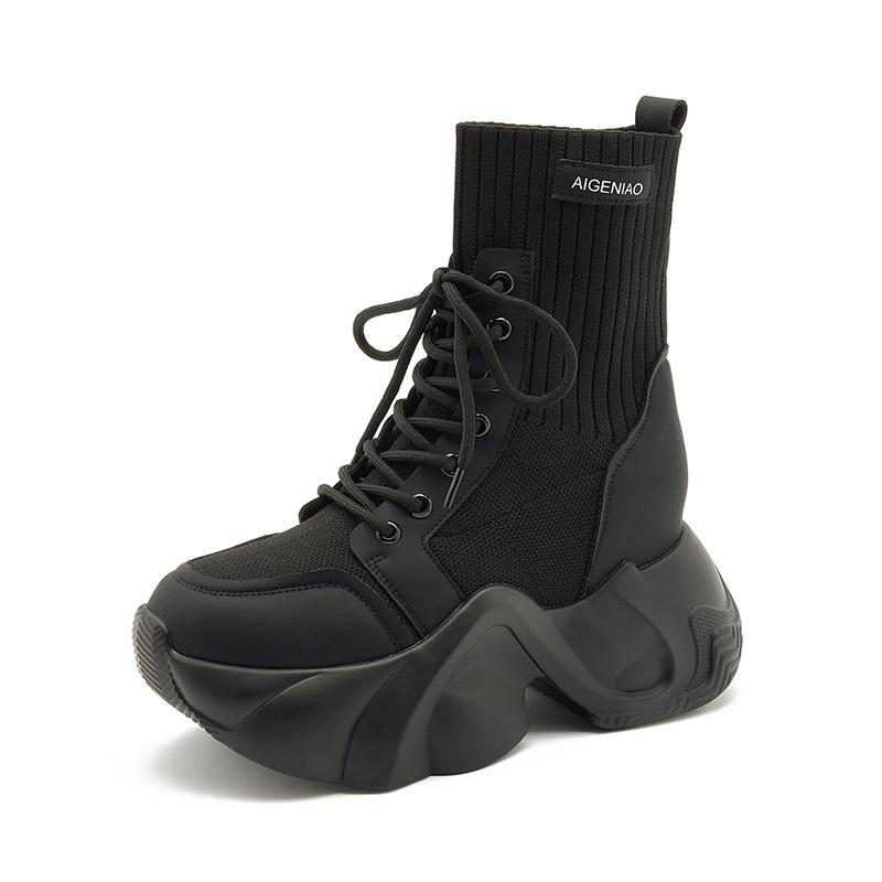 Internet celebrity short boots women's 2025 spring and autumn new fly-woven elastic socks boots thick-soled small inner height-increasing short boot