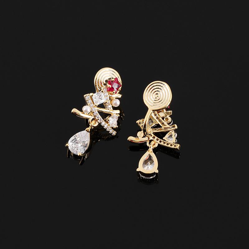 

EH1492 Серьги-пусеты Рождественская елка с цирконом: Универсальные клипсы-капельки, не требующие пирсинга.