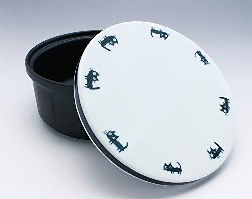 Toyo Ceramics Arita Ware Ceramic Rice Container, 1.5-cup Capacity, Microwave Safe, with Flat Lid, Kitten Design, Y050-5