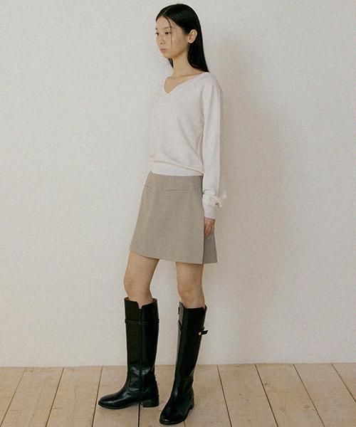 Lingseoul Merino Wool V-Neck Knit Top-Ivory