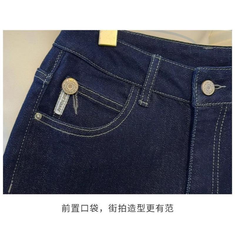 Damen-Jeans - Gerade geschnitten mit gestreiftem Bündchen-Detail Klassisches Fünf-Taschen-Design