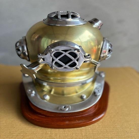 45.72 Cm US Navy Mark V Diving Helmet Wit Wood Base Replica Brass Copper Gift Item Home Decor
