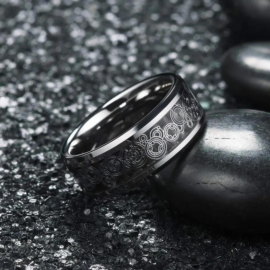 Fashion 8mm Stainless Steel Rings for Men Unique Pattern Inlay Black Carbon Fiber Stainless Steel Rings Men Wedding Band Jewelry