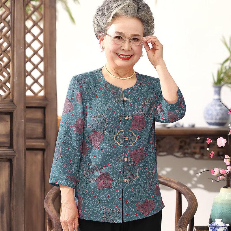 

Women s Embroidered Seven-Quarter Sleeve Round Neck Blouse L