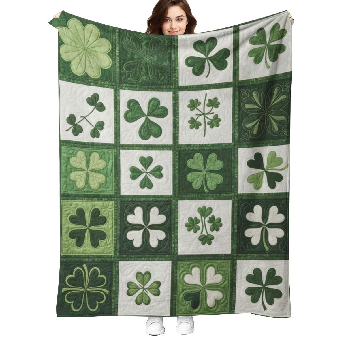 

St Patricks Day Soft Velvet Blanket Comfortable and Lightweight Micro Velvet Fabric High Definition Green Plaid Pattern 75x100cm (30x40inch)