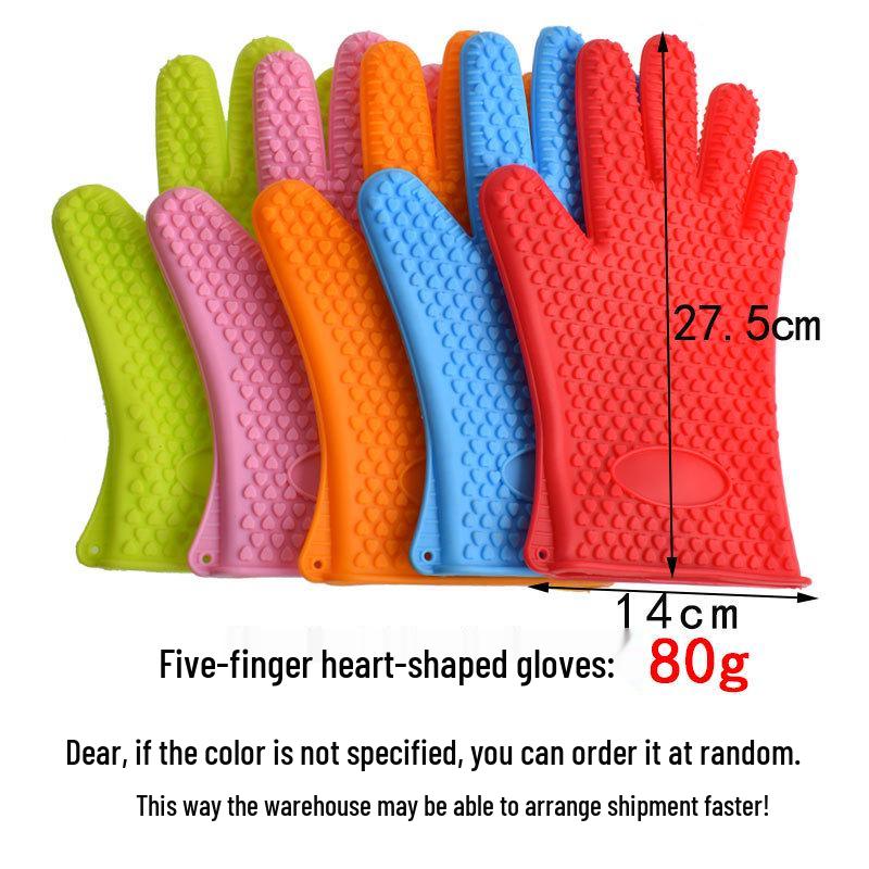 Heart-Shaped Heat-Resistant Silicone Kitchen Gloves - Non-Slip, Waterproof for Baking, BBQ, Grilling, and Microwave.
