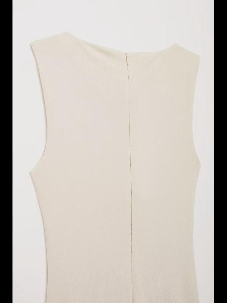 French High-End Women's Sleeveless Slim Fit Dress with Chest Hollow Design