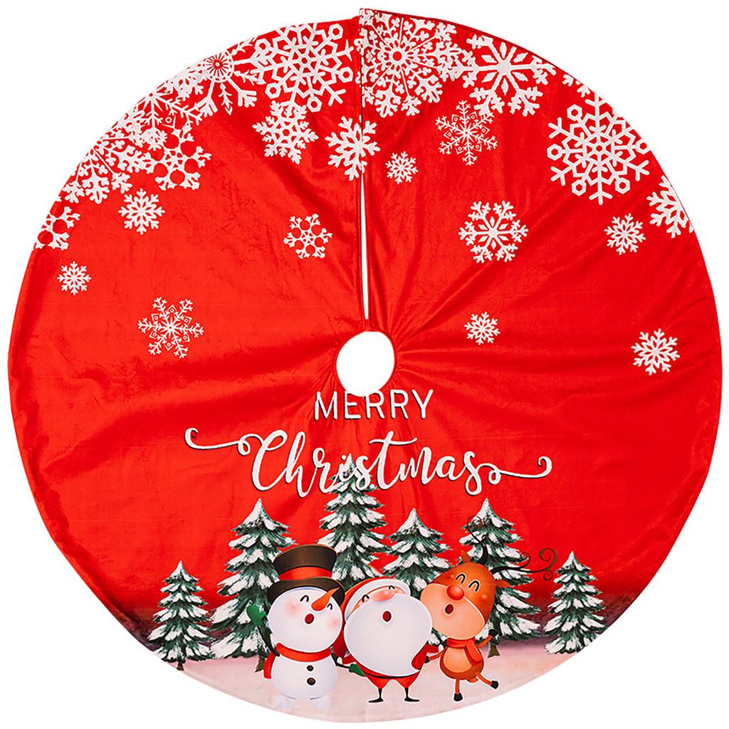 Charming Red Snowflake Tree Skirt Adorned With Festive Christmas Gnomes For Holiday Cheer