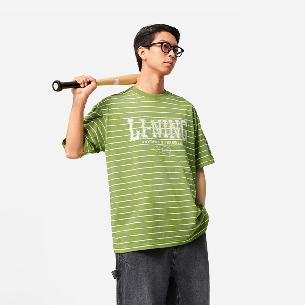 Li Ning Sports Lifestyle Series Striped Letter Round Neck Breathable Versatile Short Sleeve T-Shirt Men Tops Grasshopper-Green AHSV281-9