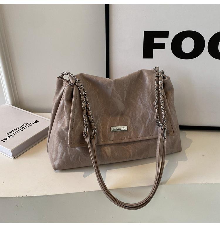 Premium Sense Simple Underarm Bag 2025 New Women's Bag Fashionable Large Capacity Shoulder Bag Trendy Versatile Messenger Bag