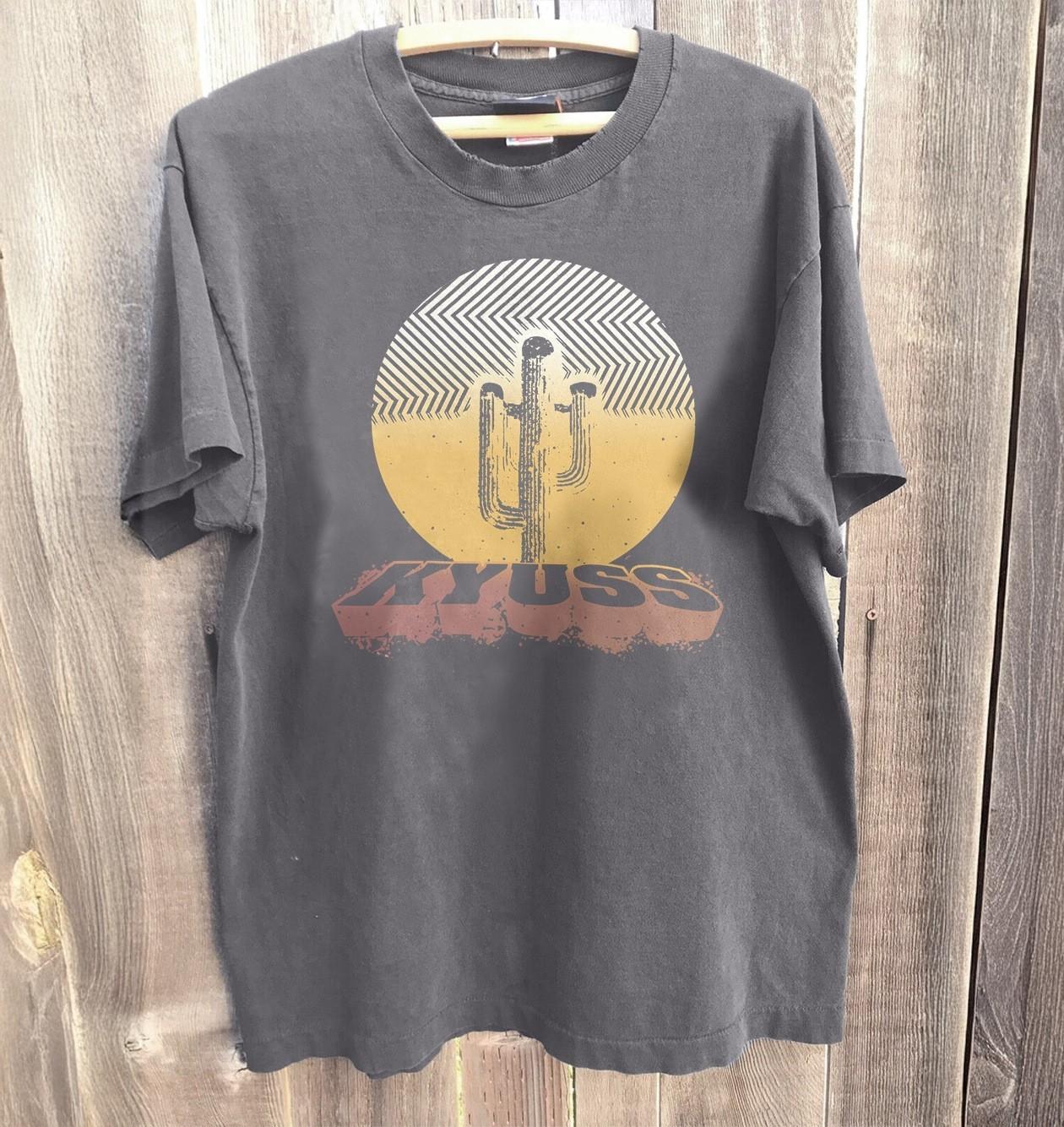 HOT! KYUSS Rock Band Unisex T-Shirt Charcoal Heavy Cotton T-Shirt M