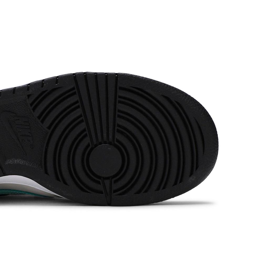 Nike Dunk Low Grade School 'Tiffany' (Unisex) Light Smoke Grey / Black / Tiffany Blue Kids' Skateboarding Shoes CW1590 003