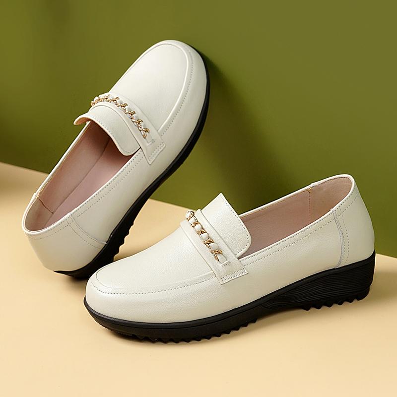 Fashion AIYUQI Mom Shoes Wedge Anti Slip 2025 New Spring Genuine Leather Ladies Shoes Slip-on Large Size Middle-aged Women's Shoes