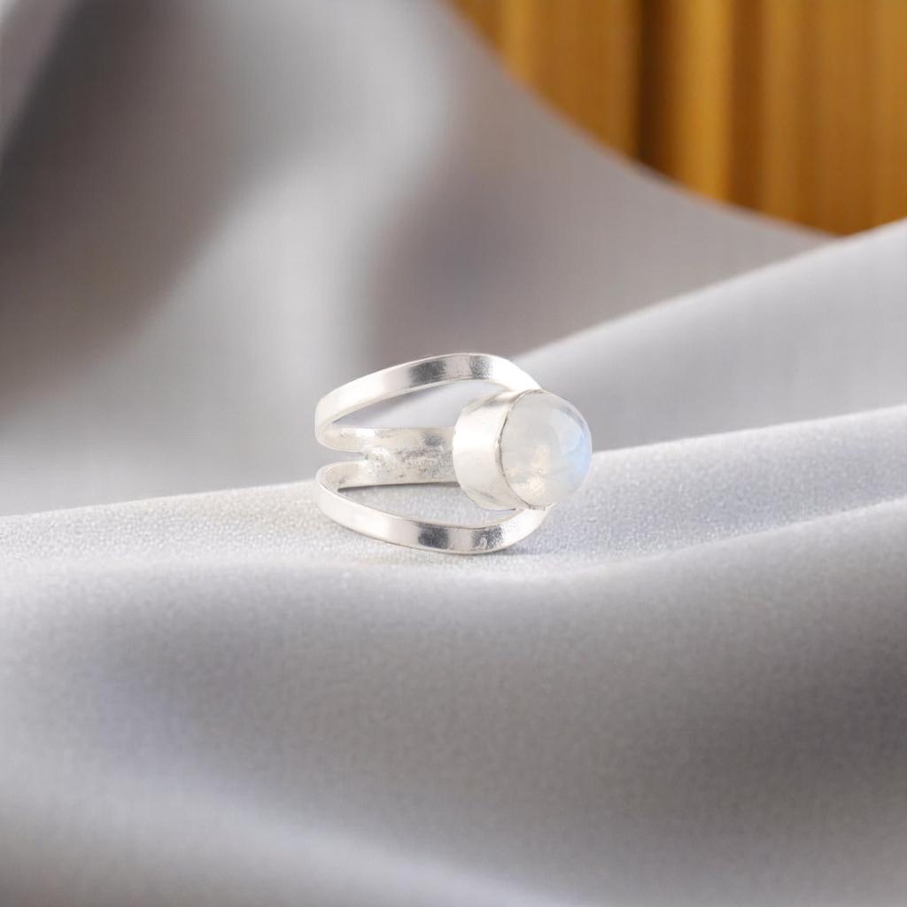 Natural Rainbow Moonstone Gemstone 925 Sterling Silver Jewelry Handcrafted Ring RR-68-34