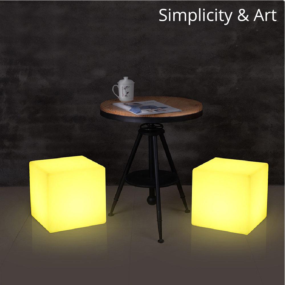 Dimbar LED Cube Nattlampa Fjärrkontroll LED PE 16 färger Uppladdningsbar sängbord för glödljus Heminredningslampor