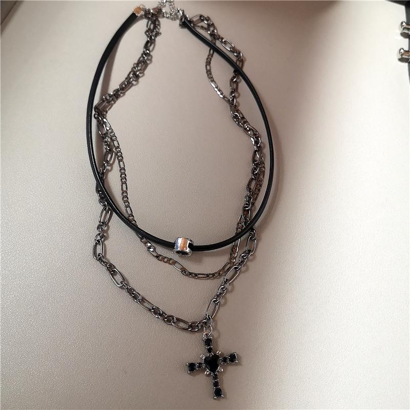 Kpop Punk Rock Heart Cross Star Pendant Beaded Necklace For Women Men Cool Hip Hop Street Grunge Y2K Charms Jewelry Accessories