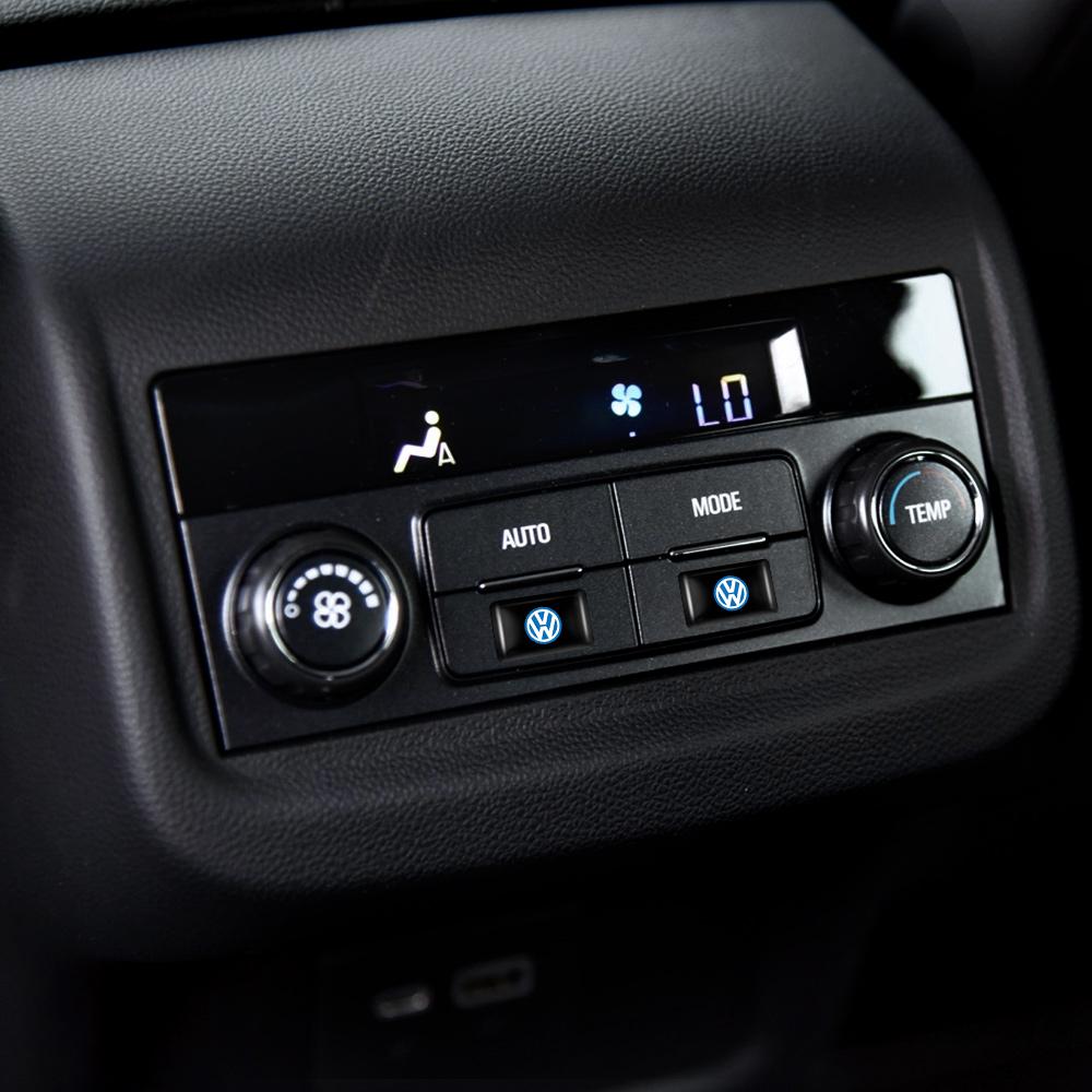 3D Epoxy Car Interior Stickers Steering Wheel Dashboard Decoration Decal For Volkswagen GOLF Polo Tiguan PASSAT New R Lavida GTI yzk045
