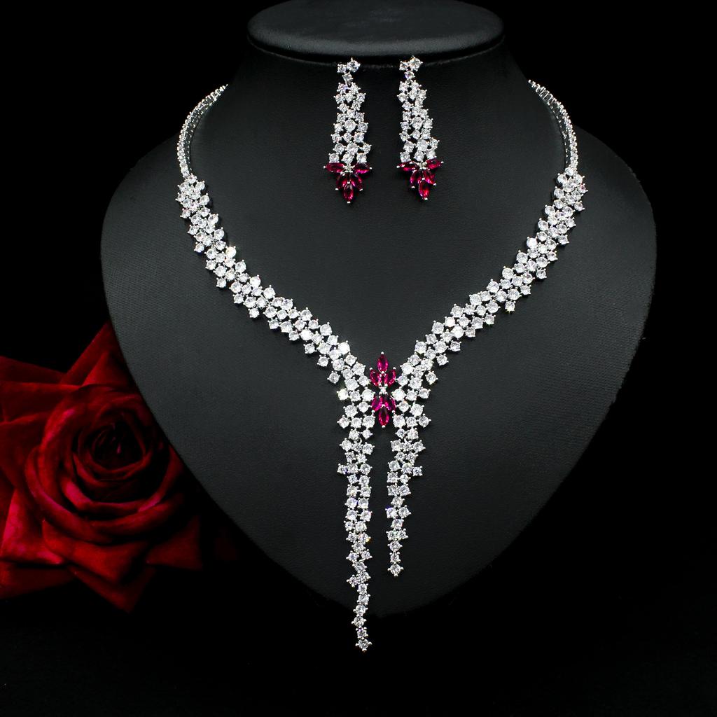Fashionable Women's Exaggerated Design Earrings Necklace Set Evening Dress Bride Accessories Holiday Gifts