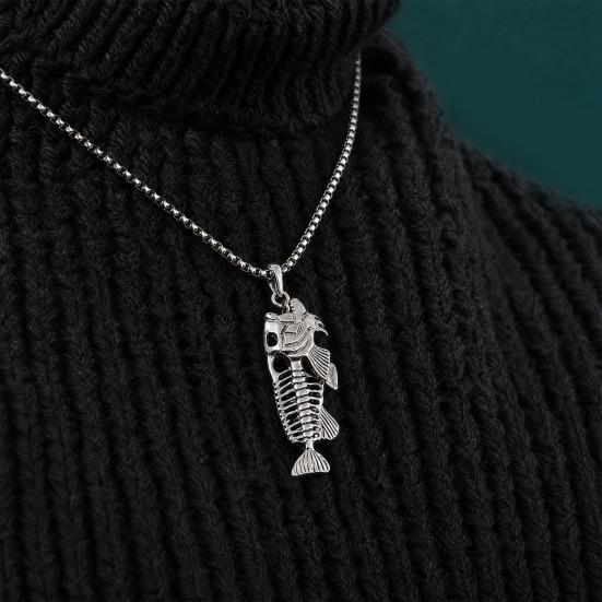 Fish Bone Necklace, Punk Street Style Hollow Fish Skeleton Pendant Design, Durable Alloy Chain for Women And Girls
